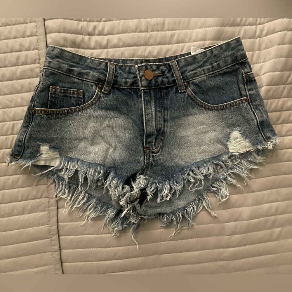 SHEIN Distressed Jean Shorts
